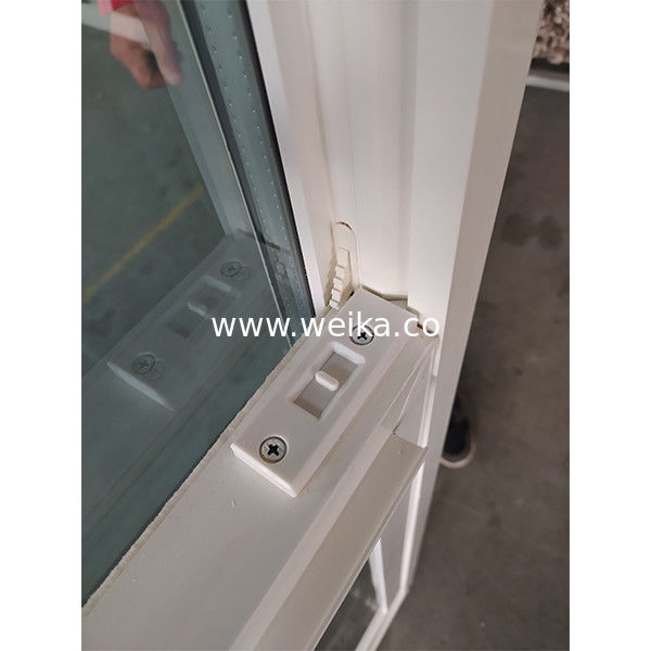 Vidrio templado UPVC Ventana suspendida única para casa de campo doble acristalado