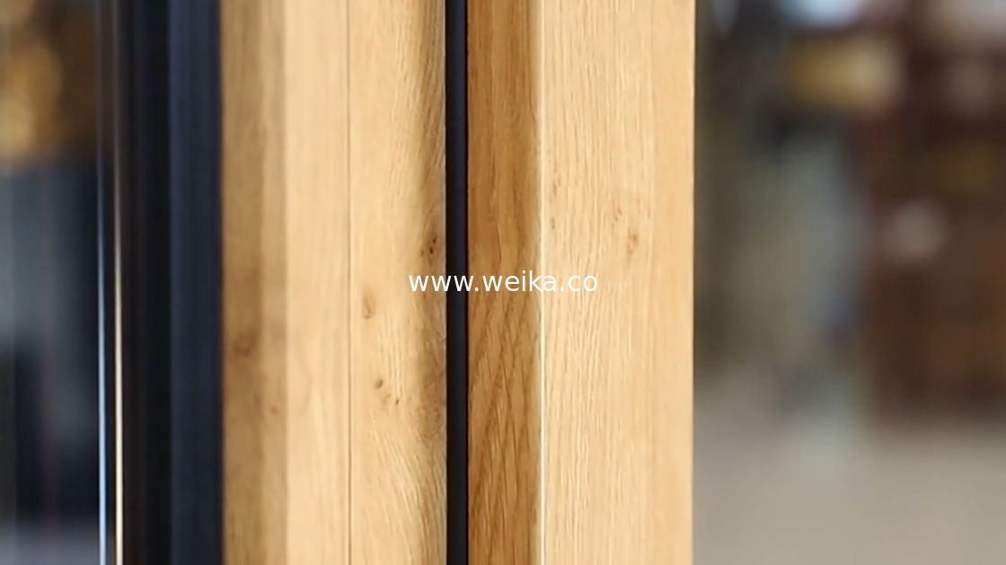 ODM Casamento de aluminio inclinación y girar ventanas color de grano de madera