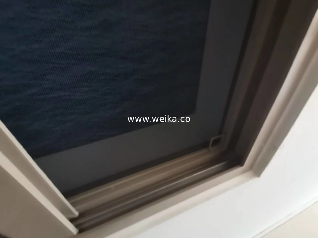 Ventanas y puertas corredizas UPVC Pvc Upvc Vinyl Perfil de plástico Detalles Fibra de vidrio Fly Screen
