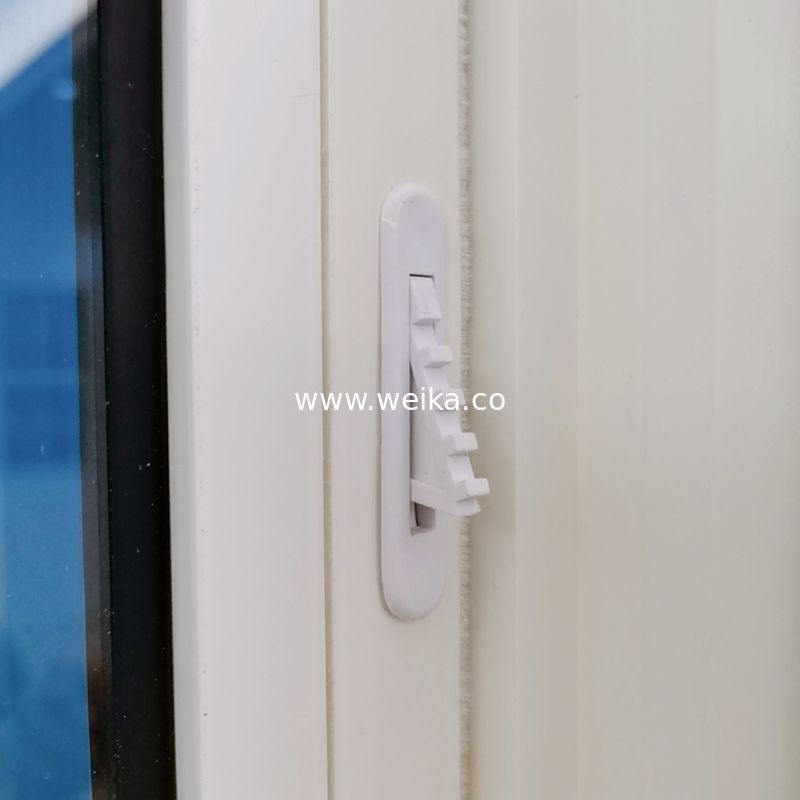 Vínil de vidrio doble templado con perfil de PVC UPVC doble ventana colgada para el rendimiento de seguridad