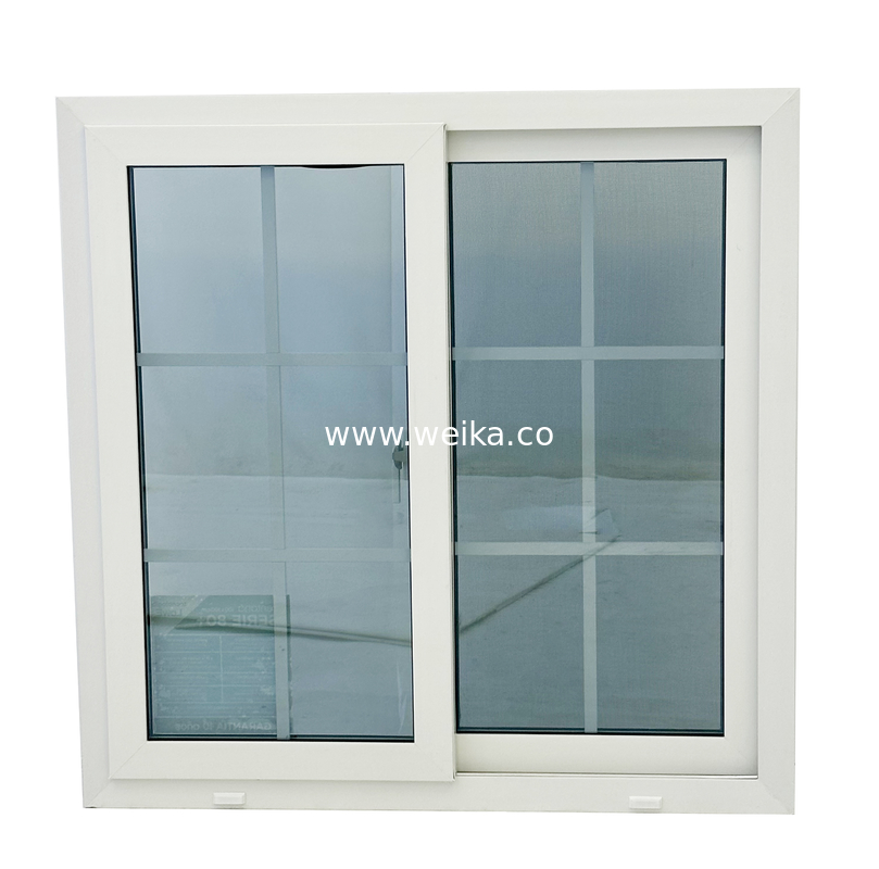 14 años de experiencia en producción Elegante ventana de doble deslizamiento de UPVC de 80 mm con diseño de canal de drenaje