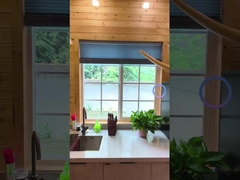 Instalación Real de Ventanas de una hoja uPVC Serie 82 WEIKA – Cabaña Iluminada por el Sol